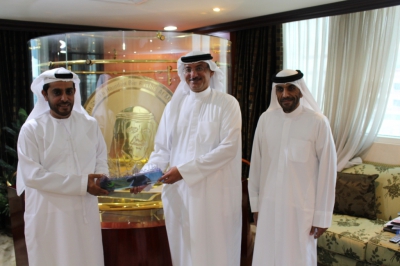 Hamdan Medical Award discusses cooperation with Mohammed Bin Rashid Al Maktoum Award for World Peace