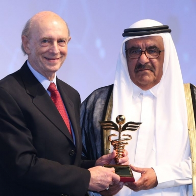 H.H. Sheikh Hamdan bin Rashid honors the winners of the 9th term of Hamdan Medical award